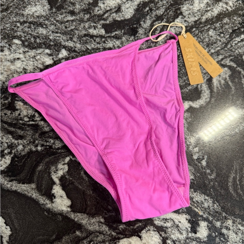 SKIMS XS Neon Orchid Pink Bottom Panty